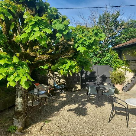 Avol D'Oiseau Bed & Breakfast Villers-Farlay Екстериор снимка