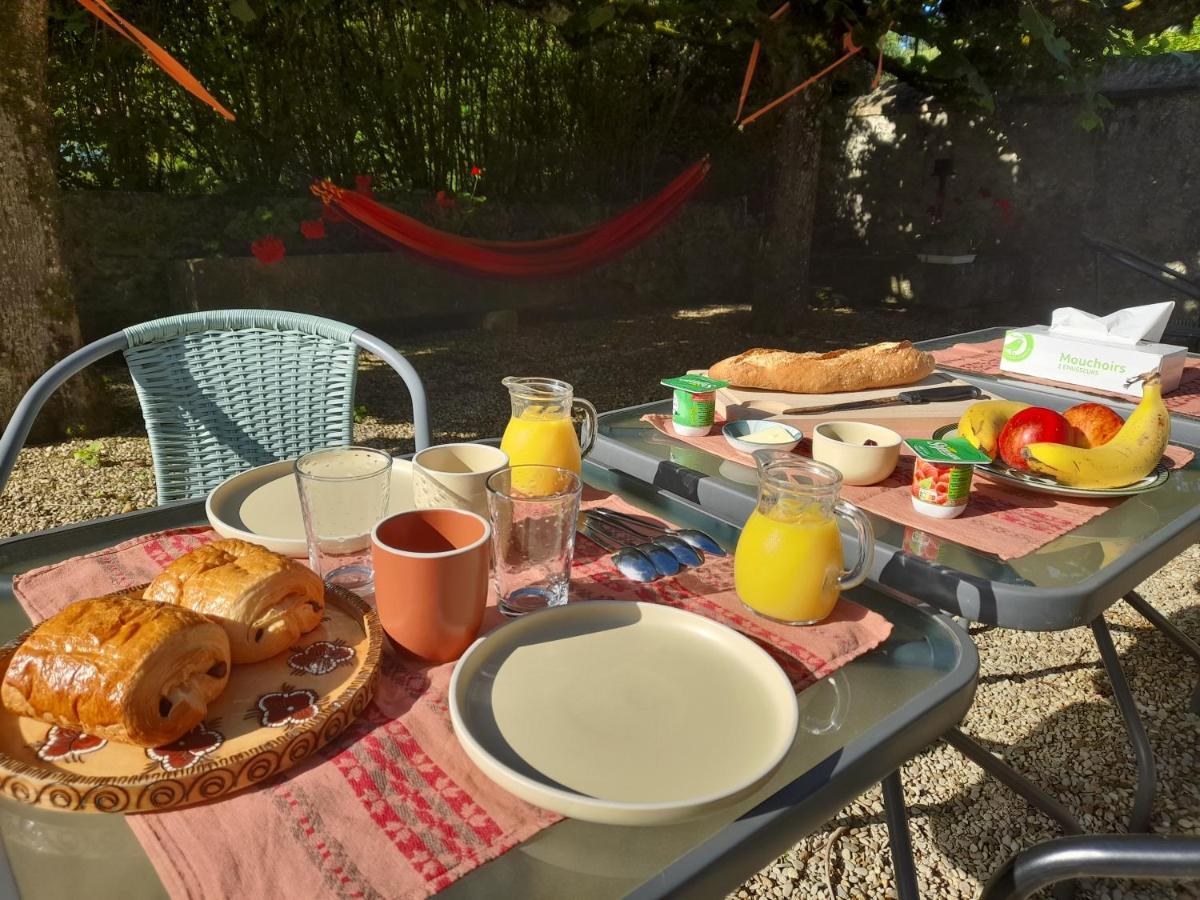 Avol D'Oiseau Bed & Breakfast Villers-Farlay Екстериор снимка